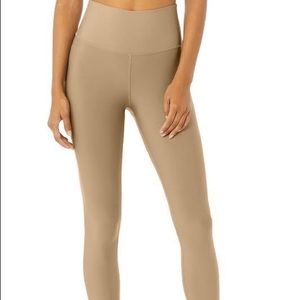 ALO Yoga Airlift Legging